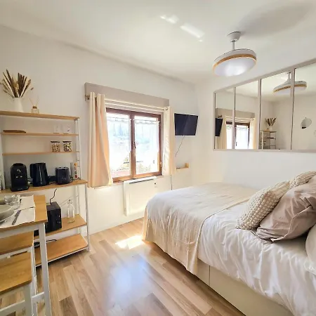 Cocon Pour 2 - Vue Sur Le Clocher * 무스티에생마리